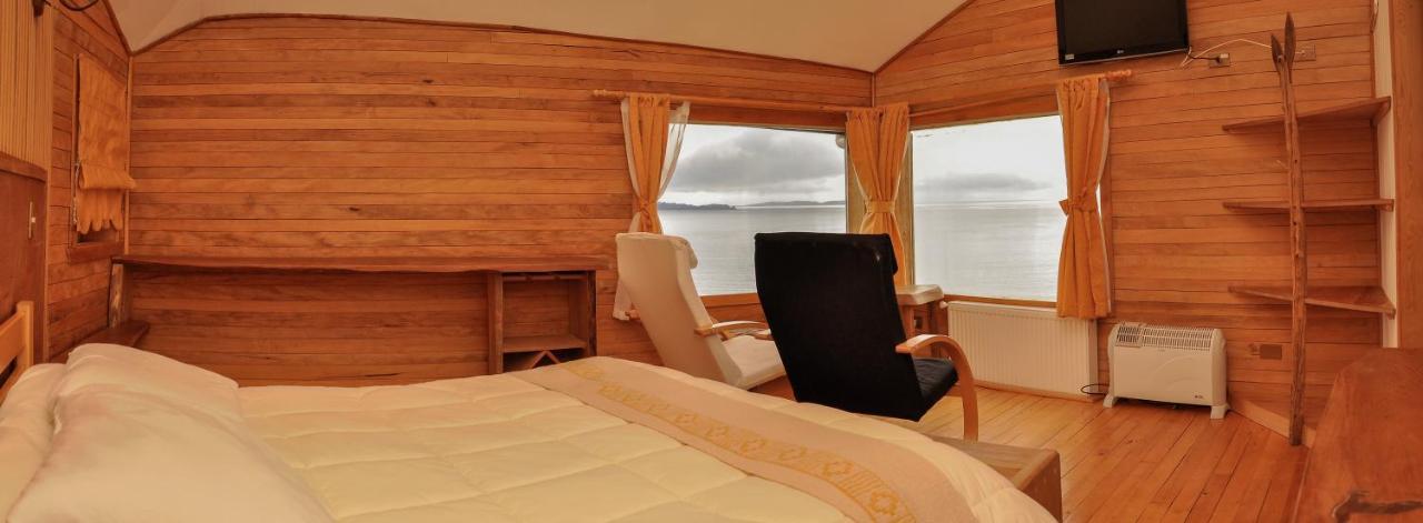 Hotel Faros Del Sur Ancud Exterior photo
