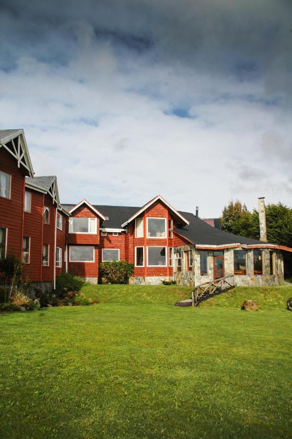 Hotel Faros Del Sur Ancud Exterior photo